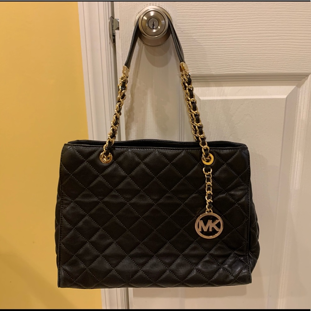 Michael kors shoulder bag